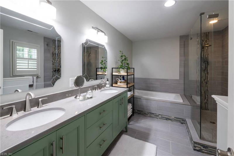 Photo 21 of 46 residential for sale in Virginia Beach virginia