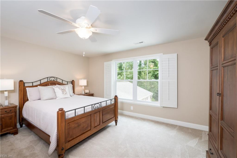 Photo 23 of 46 residential for sale in Virginia Beach virginia