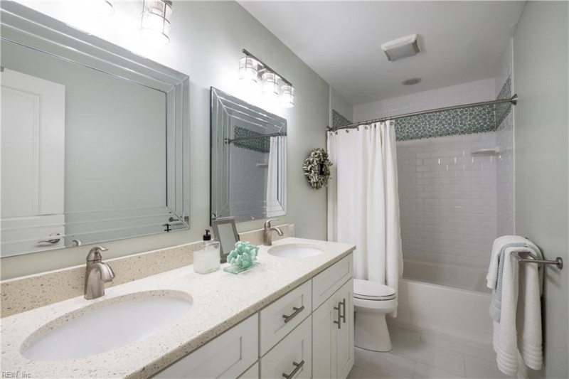 Photo 27 of 46 residential for sale in Virginia Beach virginia
