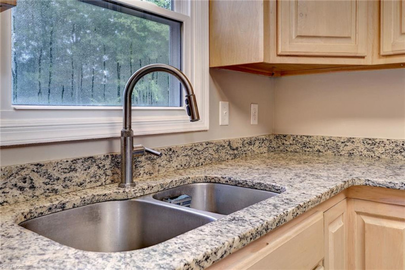 Photo 18 of 34 residential for sale in Newport News virginia
