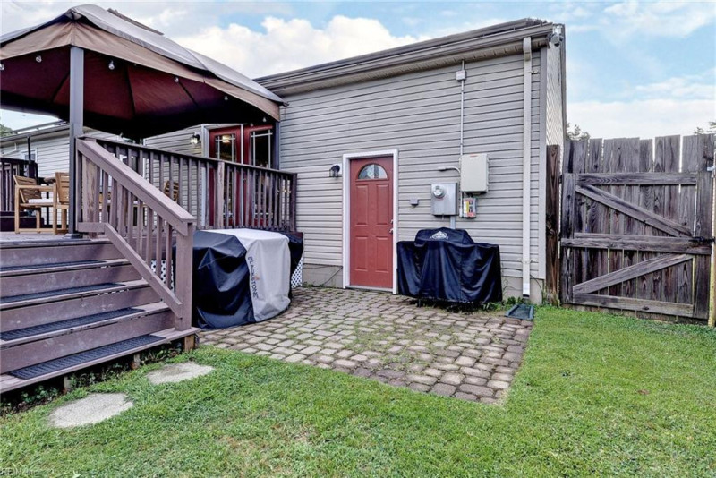 Photo 31 of 34 residential for sale in Newport News virginia