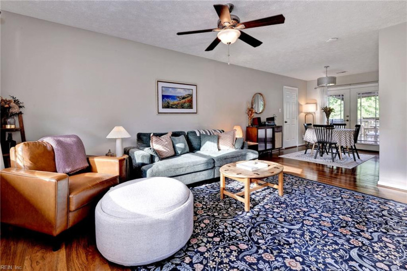 Photo 7 of 34 residential for sale in Newport News virginia