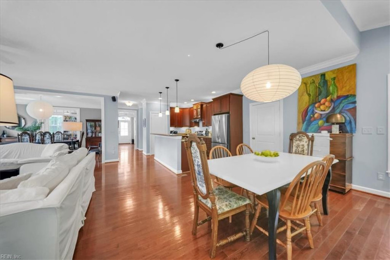 Photo 10 of 45 residential for sale in Chesapeake virginia