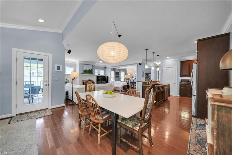 Photo 11 of 45 residential for sale in Chesapeake virginia