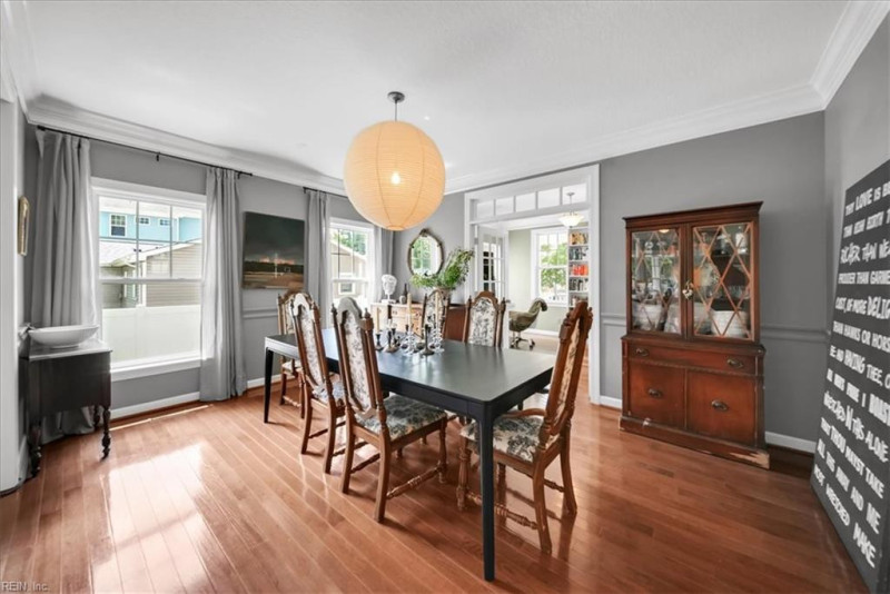 Photo 12 of 45 residential for sale in Chesapeake virginia