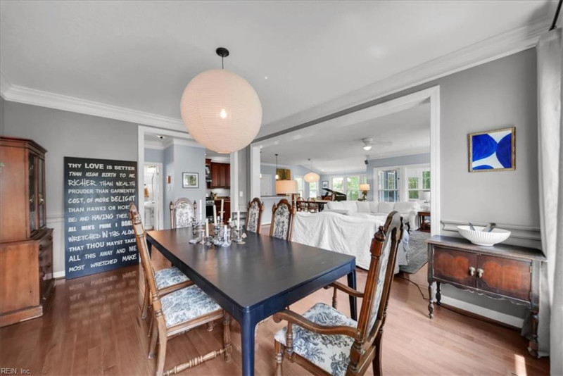 Photo 14 of 45 residential for sale in Chesapeake virginia