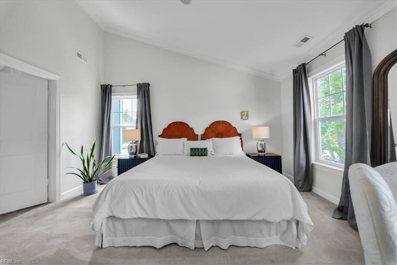 Photo 22 of 45 residential for sale in Chesapeake virginia