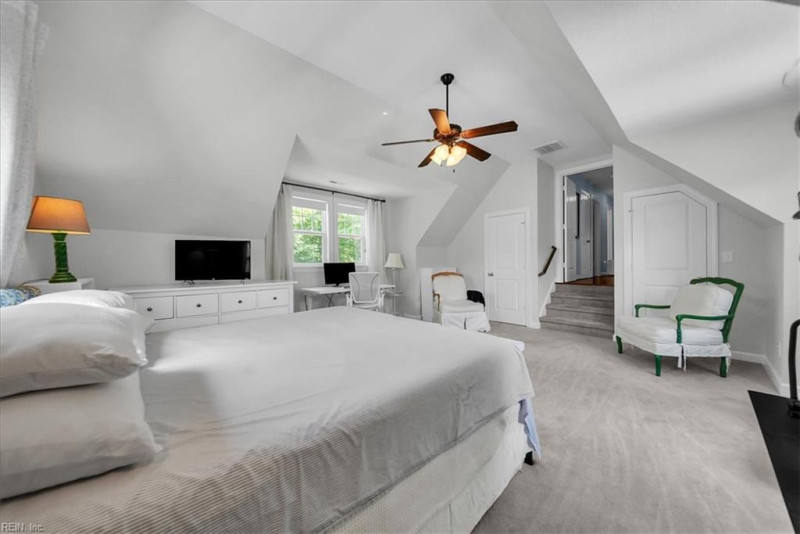 Photo 29 of 45 residential for sale in Chesapeake virginia