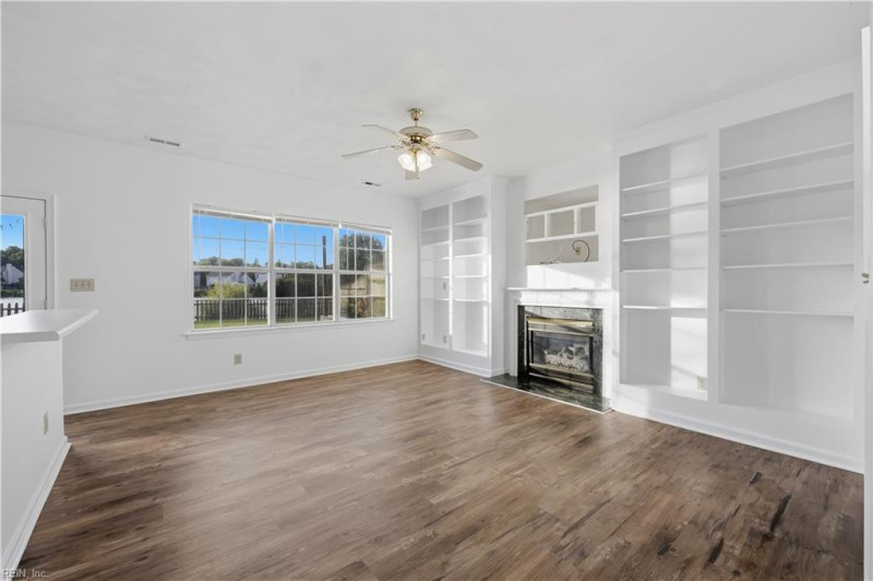 Photo 10 of 50 residential for sale in Suffolk virginia