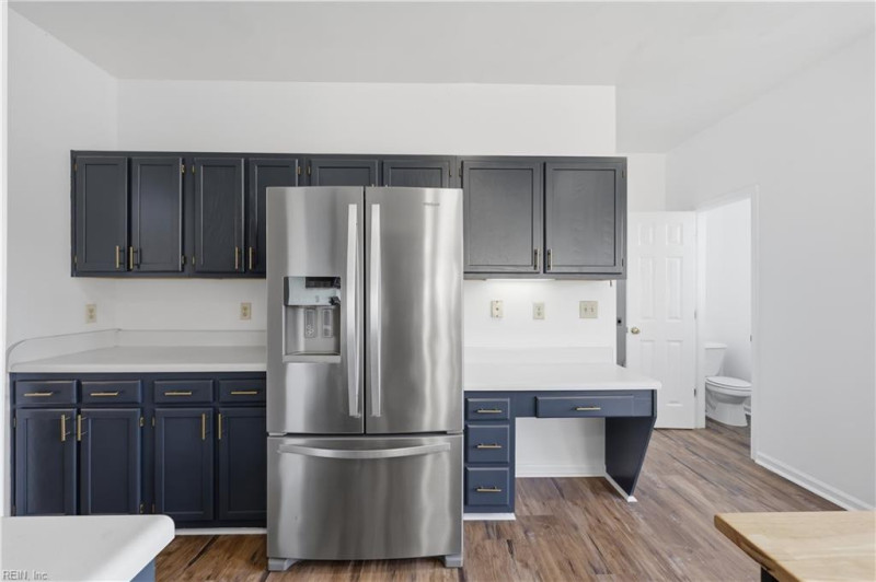 Photo 17 of 50 residential for sale in Suffolk virginia