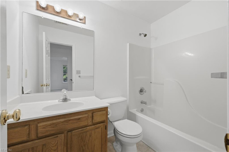 Photo 27 of 50 residential for sale in Suffolk virginia