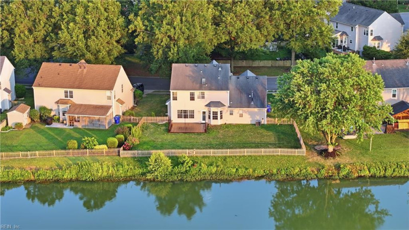 Photo 41 of 50 residential for sale in Suffolk virginia