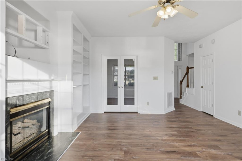 Photo 7 of 50 residential for sale in Suffolk virginia