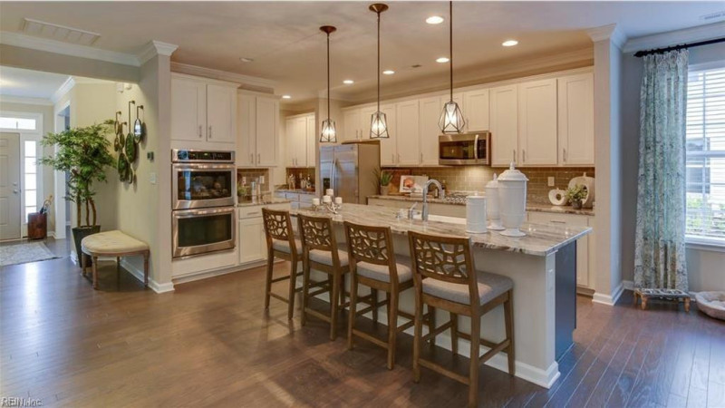 Photo 13 of 35 residential for sale in Suffolk virginia
