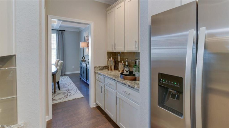 Photo 16 of 35 residential for sale in Suffolk virginia