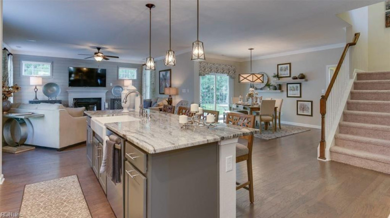 Photo 17 of 35 residential for sale in Suffolk virginia