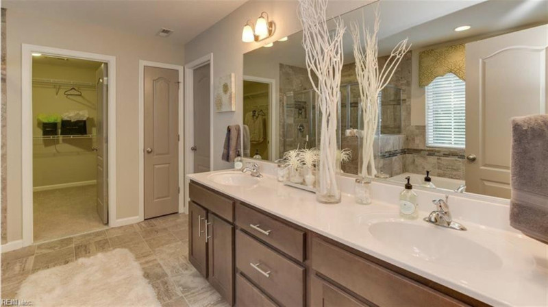 Photo 28 of 35 residential for sale in Suffolk virginia