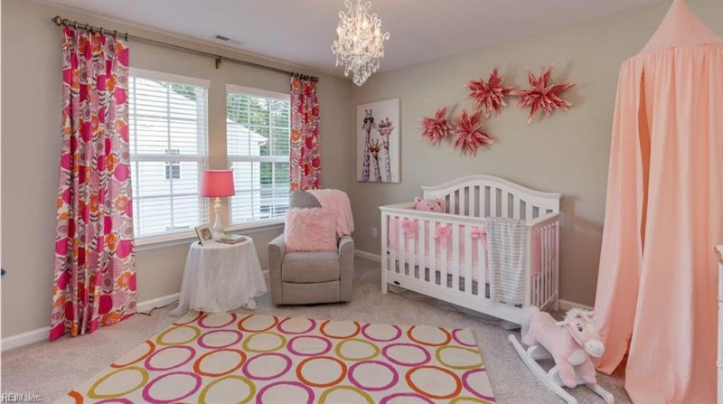 Photo 30 of 35 residential for sale in Suffolk virginia