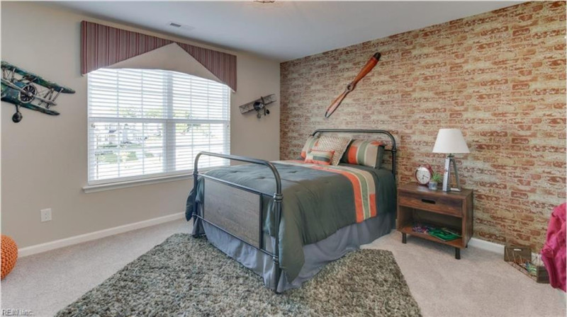 Photo 32 of 35 residential for sale in Suffolk virginia