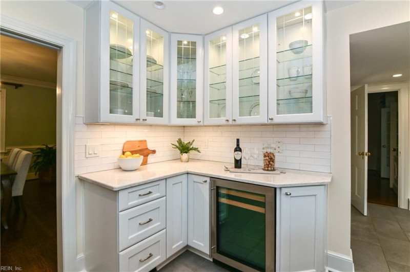 Photo 13 of 50 residential for sale in Norfolk virginia