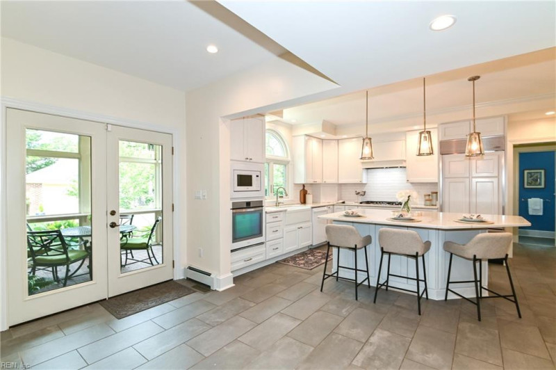 Photo 14 of 50 residential for sale in Norfolk virginia