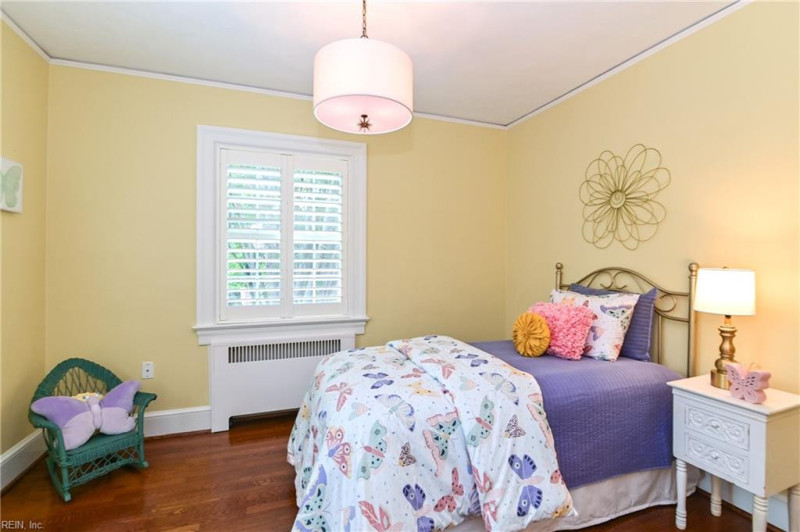 Photo 38 of 50 residential for sale in Norfolk virginia