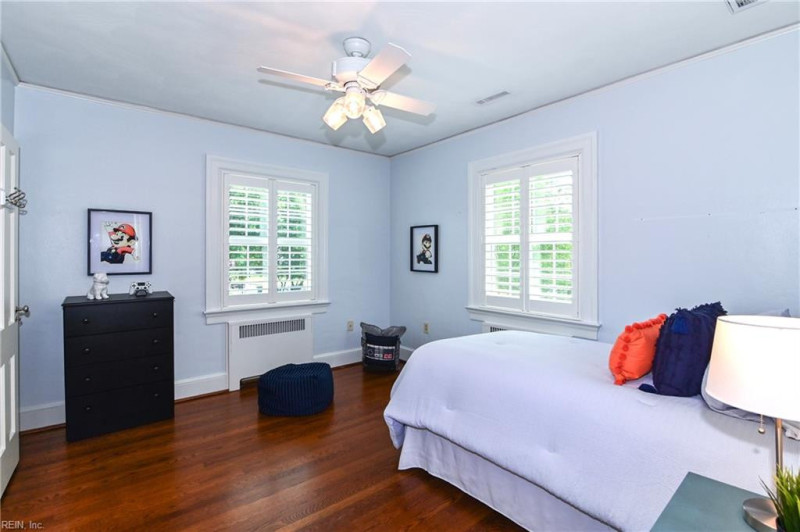 Photo 41 of 50 residential for sale in Norfolk virginia