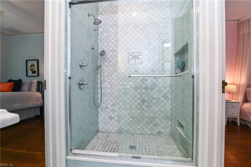 Photo 43 of 50 residential for sale in Norfolk virginia