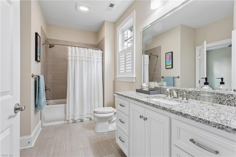 Photo 32 of 50 residential for sale in James City County virginia