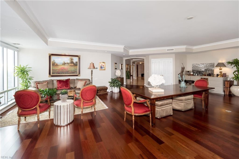 Photo 13 of 36 residential for sale in Virginia Beach virginia
