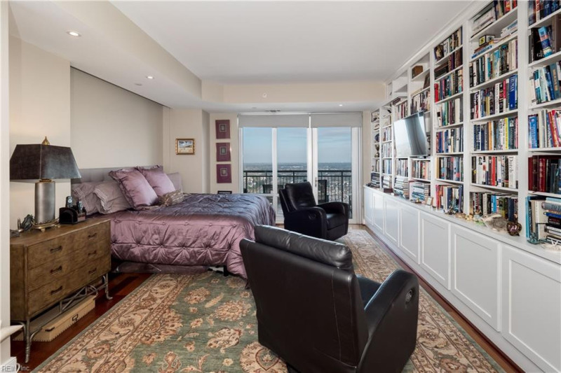 Photo 18 of 36 residential for sale in Virginia Beach virginia