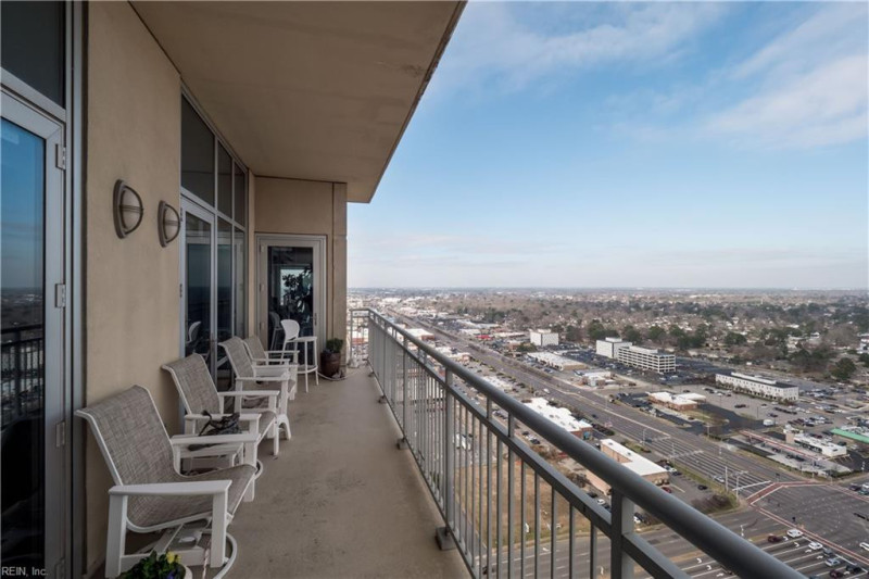 Photo 2 of 36 residential for sale in Virginia Beach virginia