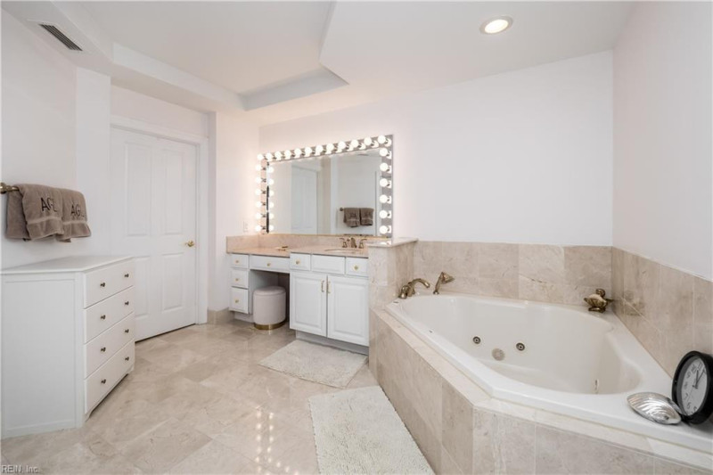 Photo 20 of 36 residential for sale in Virginia Beach virginia
