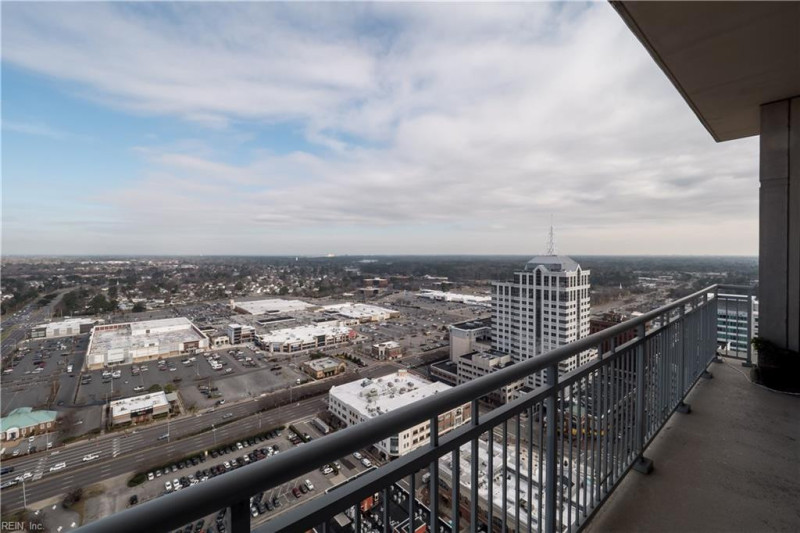 Photo 3 of 36 residential for sale in Virginia Beach virginia