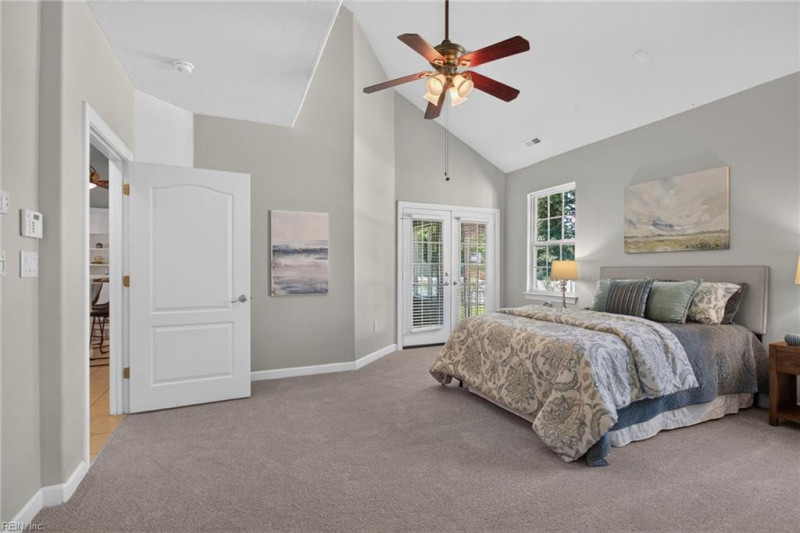 Photo 19 of 50 residential for sale in Chesapeake virginia
