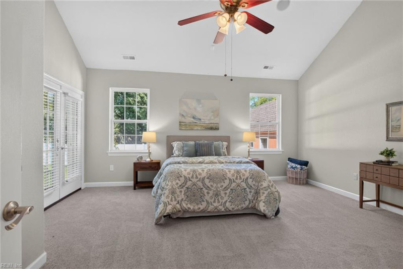 Photo 3 of 50 residential for sale in Chesapeake virginia