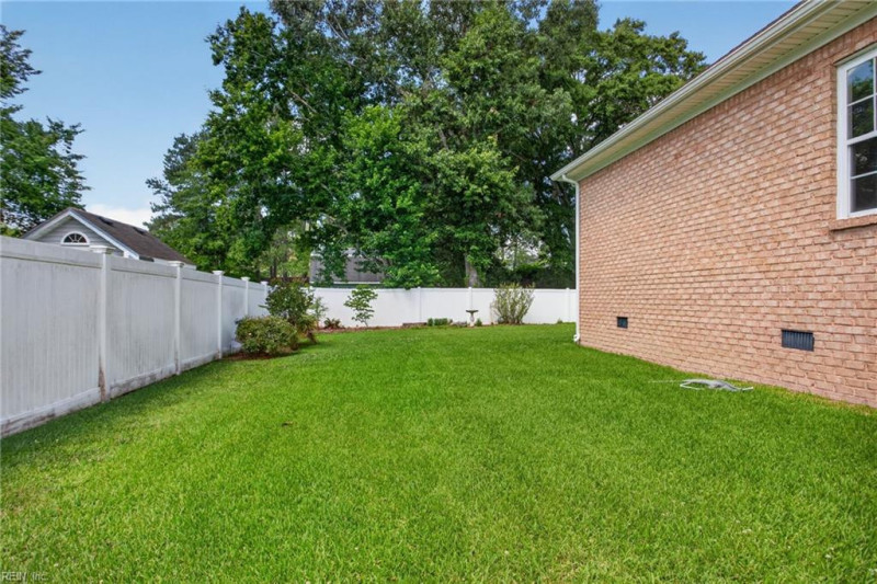 Photo 45 of 50 residential for sale in Chesapeake virginia