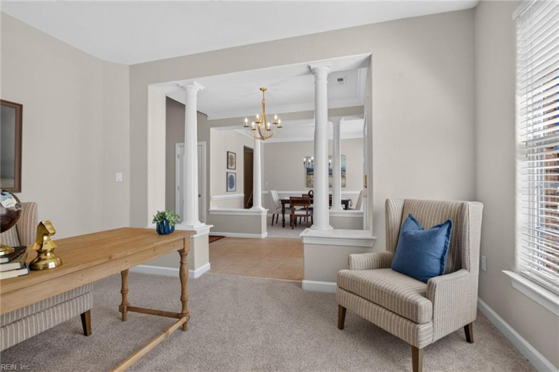 Photo 7 of 50 residential for sale in Chesapeake virginia