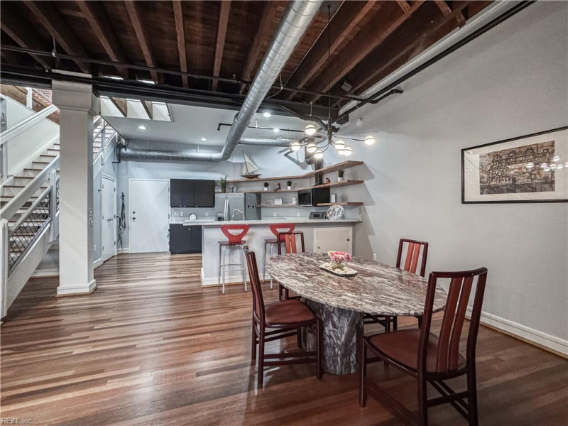 Photo 10 of 49 residential for sale in Norfolk virginia