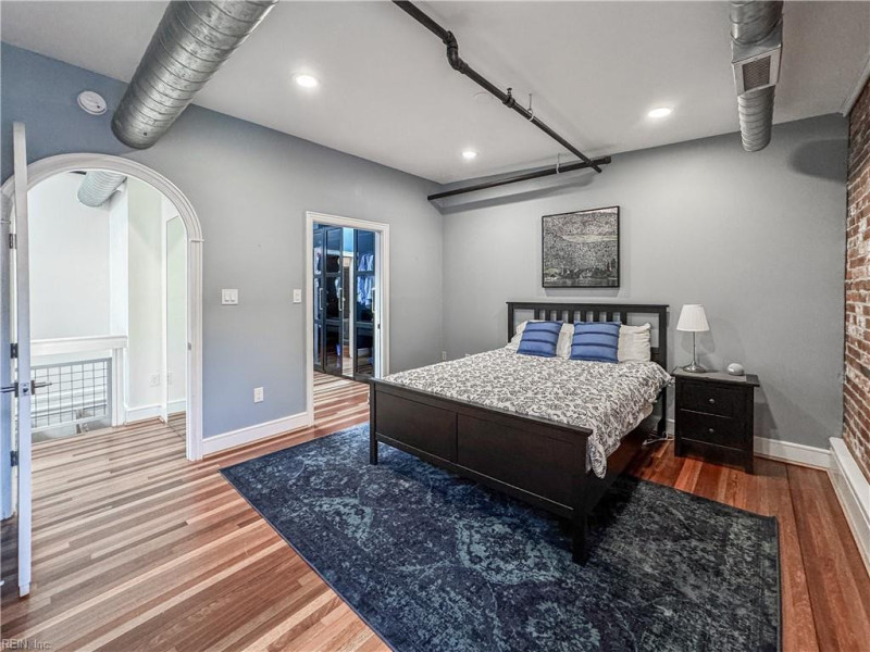 Photo 22 of 49 residential for sale in Norfolk virginia