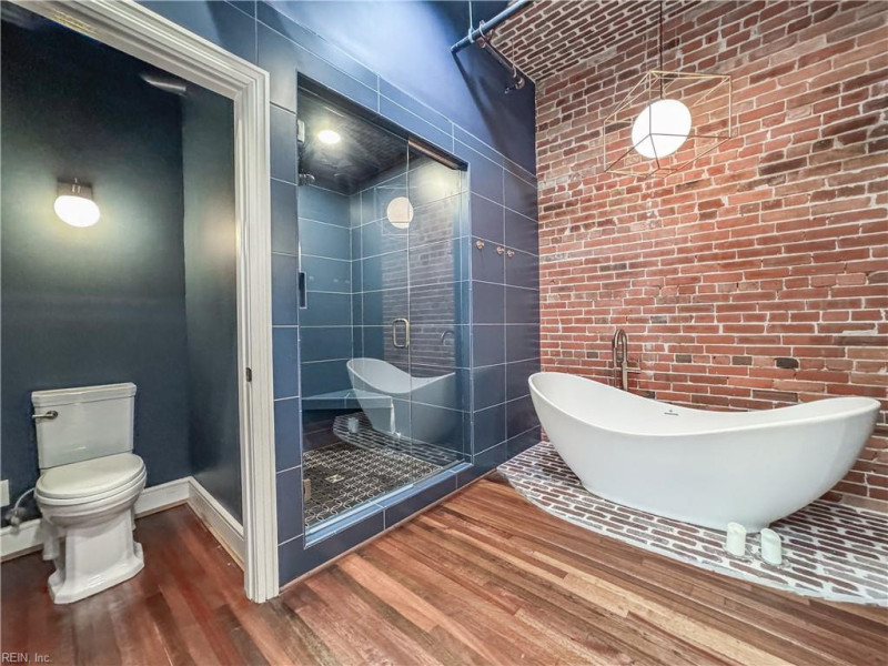 Photo 33 of 49 residential for sale in Norfolk virginia