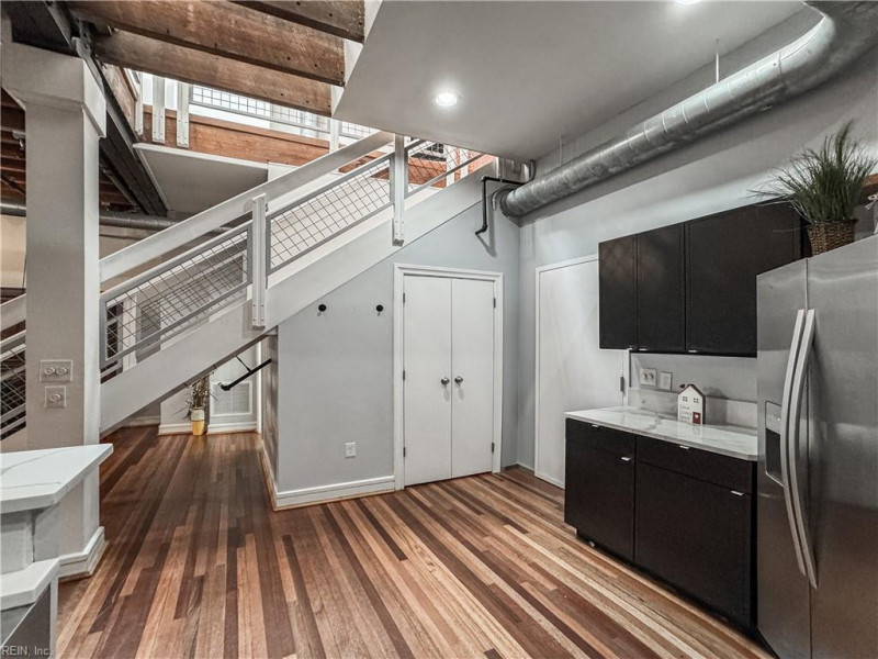 Photo 6 of 49 residential for sale in Norfolk virginia