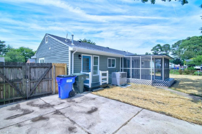 Photo 37 of 39 residential for sale in Norfolk virginia