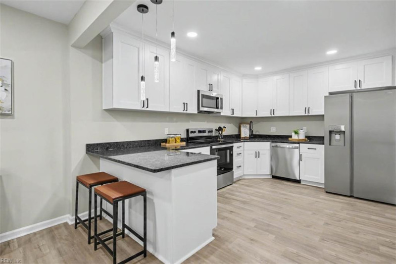 Photo 11 of 29 residential for sale in Newport News virginia