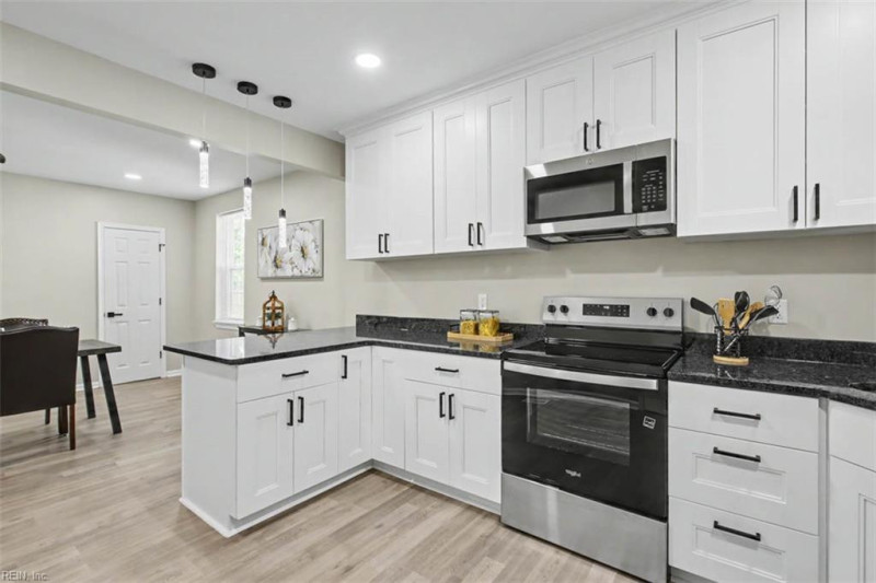 Photo 13 of 29 residential for sale in Newport News virginia