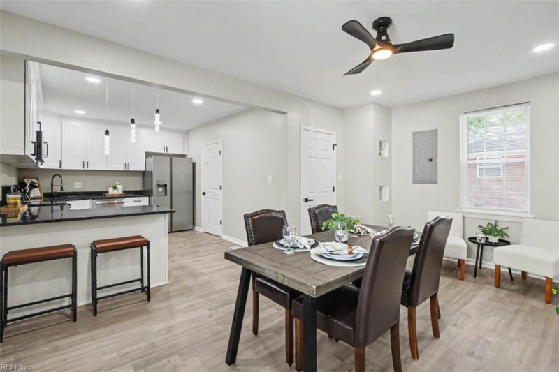 Photo 9 of 29 residential for sale in Newport News virginia