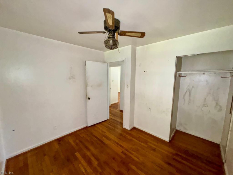 Photo 12 of 17 residential for sale in Portsmouth virginia Photo 12 of 17 residential for sale in Portsmouth virginia