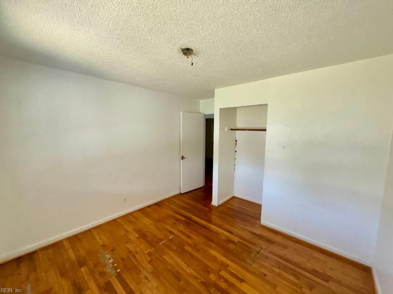 Photo 16 of 17 residential for sale in Portsmouth virginia Photo 16 of 17 residential for sale in Portsmouth virginia
