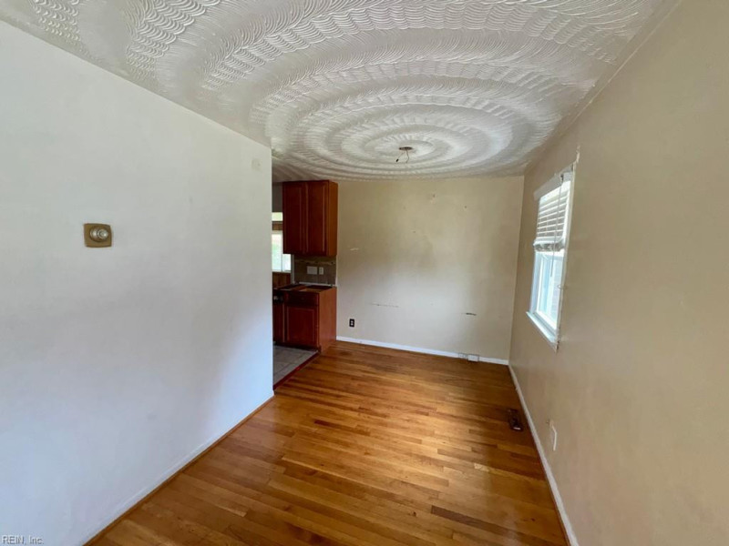 Photo 5 of 17 residential for sale in Portsmouth virginia Photo 5 of 17 residential for sale in Portsmouth virginia