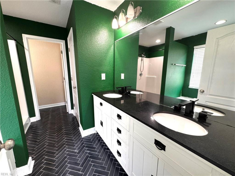 Photo 20 of 28 residential for sale in Portsmouth virginia Photo 20 of 28 residential for sale in Portsmouth virginia
